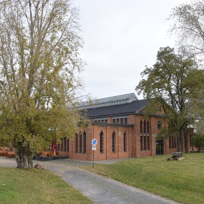 Ehemalige Zentralwerkstatt Pfännerhall des Braunkohlenwerks der Wayss & Freytag AG Halle, 1923–1926. © Landesamt für Denkmalpflege und Archäologie Sachsen-Anhalt.