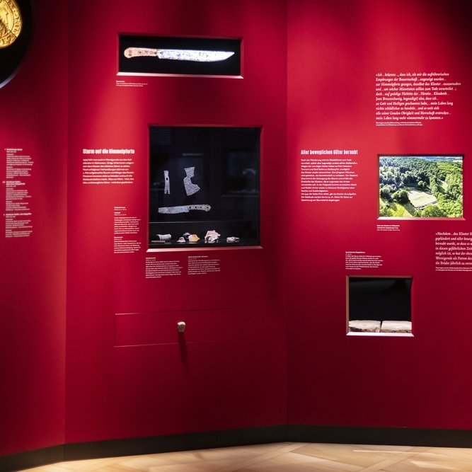 Ausstellungsimpression. © Landesamt für Denkmalpflege und Archäologie Sachsen-Anhalt, Michel Klehm.