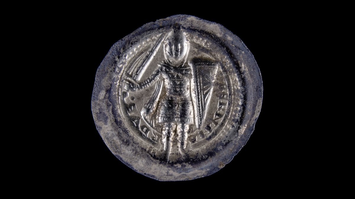 Brakteat (Datierung 1183 bis 1212) mit Darstellung Herzog Bernhards von Sachsen-Wittenberg. © Landesamt für Denkmalpflege und Archäologie Sachsen-Anhalt, Klaus Bentele.