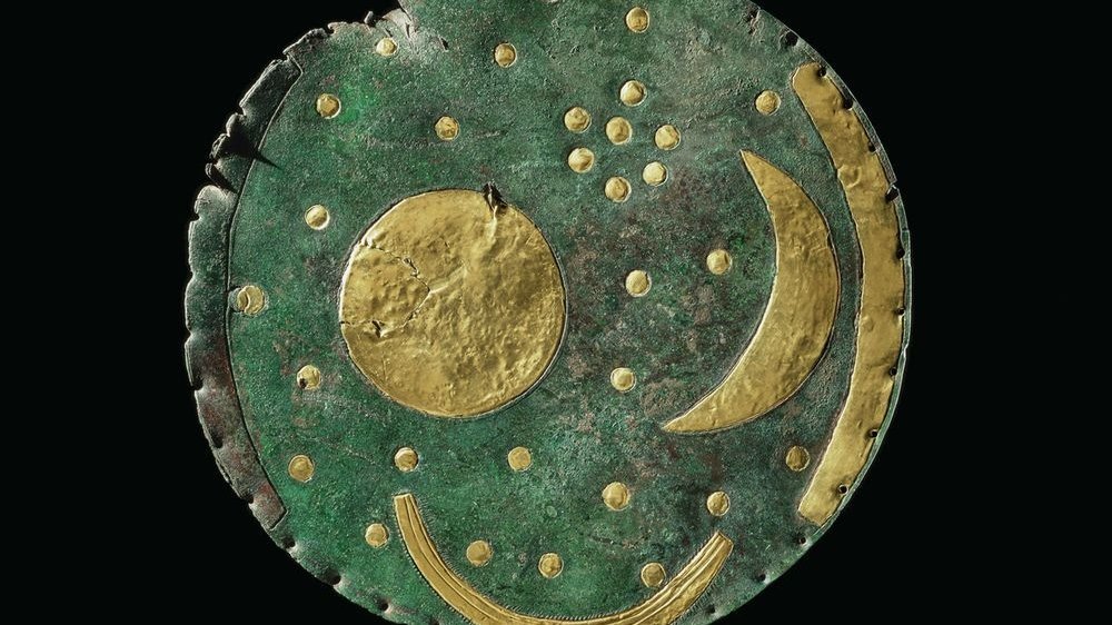 The Nebra Sky Disc. © State Office for Heritage Management and Archaeology Saxony-Anhalt, Juraj Lipták.
