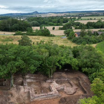 © Landesamt für Denkmalpflege und Archäologie Sachsen-Anhalt, R. Prust. © Landesamt für Denkmalpflege und Archäologie Sachsen-Anhalt, R. Prust.