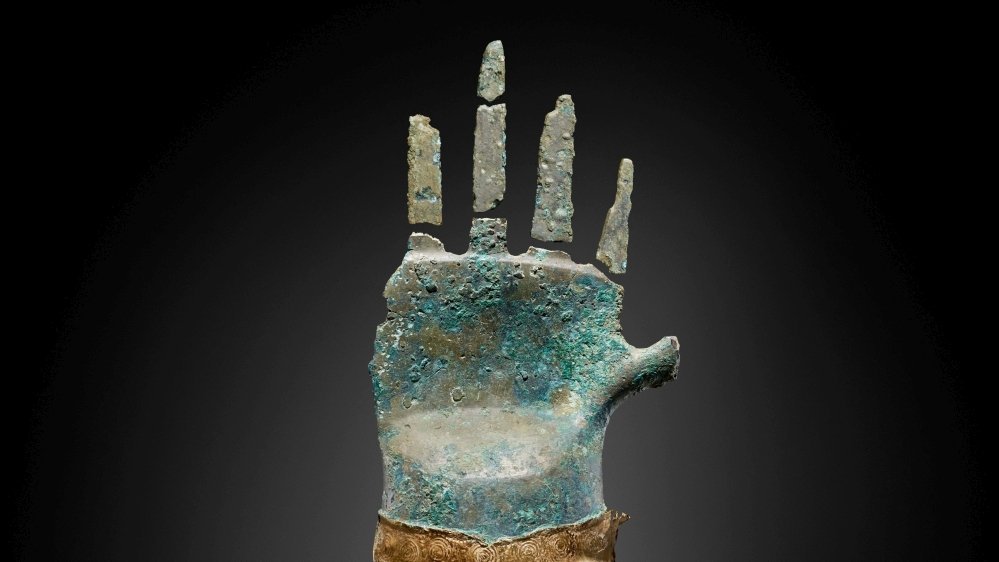 Hand von Prêles (CH), circa 1500 vor Christus. © Archäologischer Dienst des Kantons Bern, Philippe Joner.
