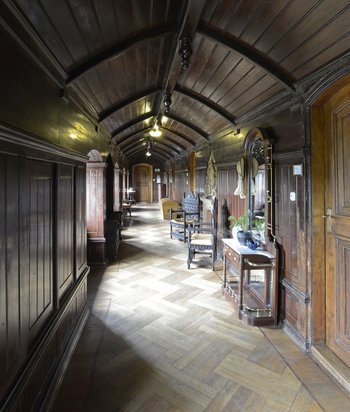 Abbildung 2: Opultente Holzvertäfelungen im Neuen Schloss. © Landesamt für Denkmalpflege und Archäologie Sachsen-Anhalt, Gunar Preuß. 