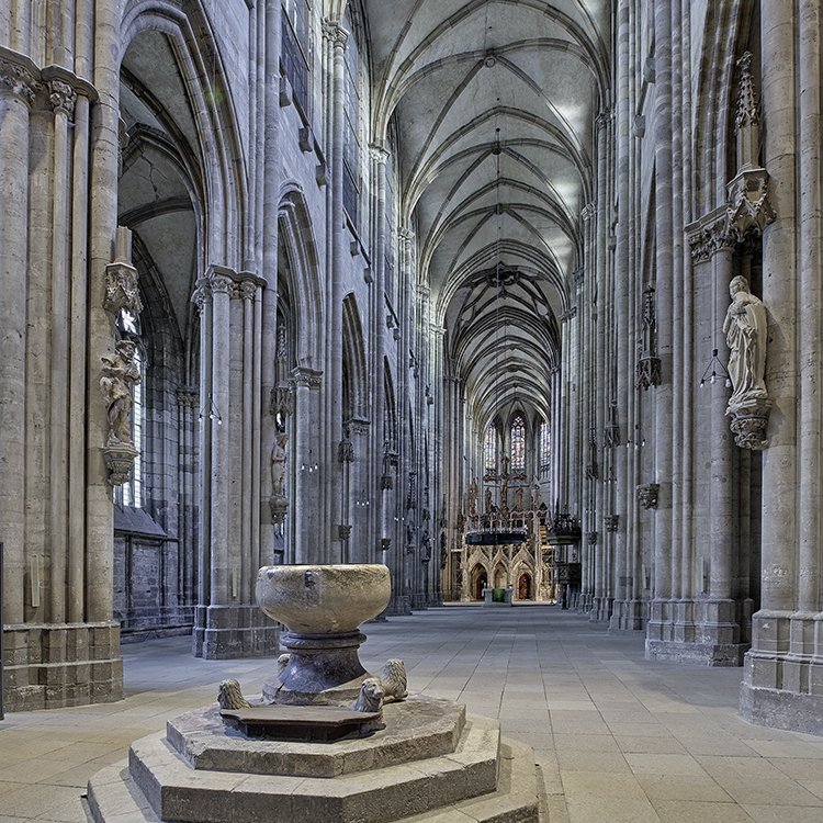 Blick ins Innere des Halberstädter Domes. © Kulturstiftung Sachsen-Anhalt, Foto: Bertram Kober, Punctum.